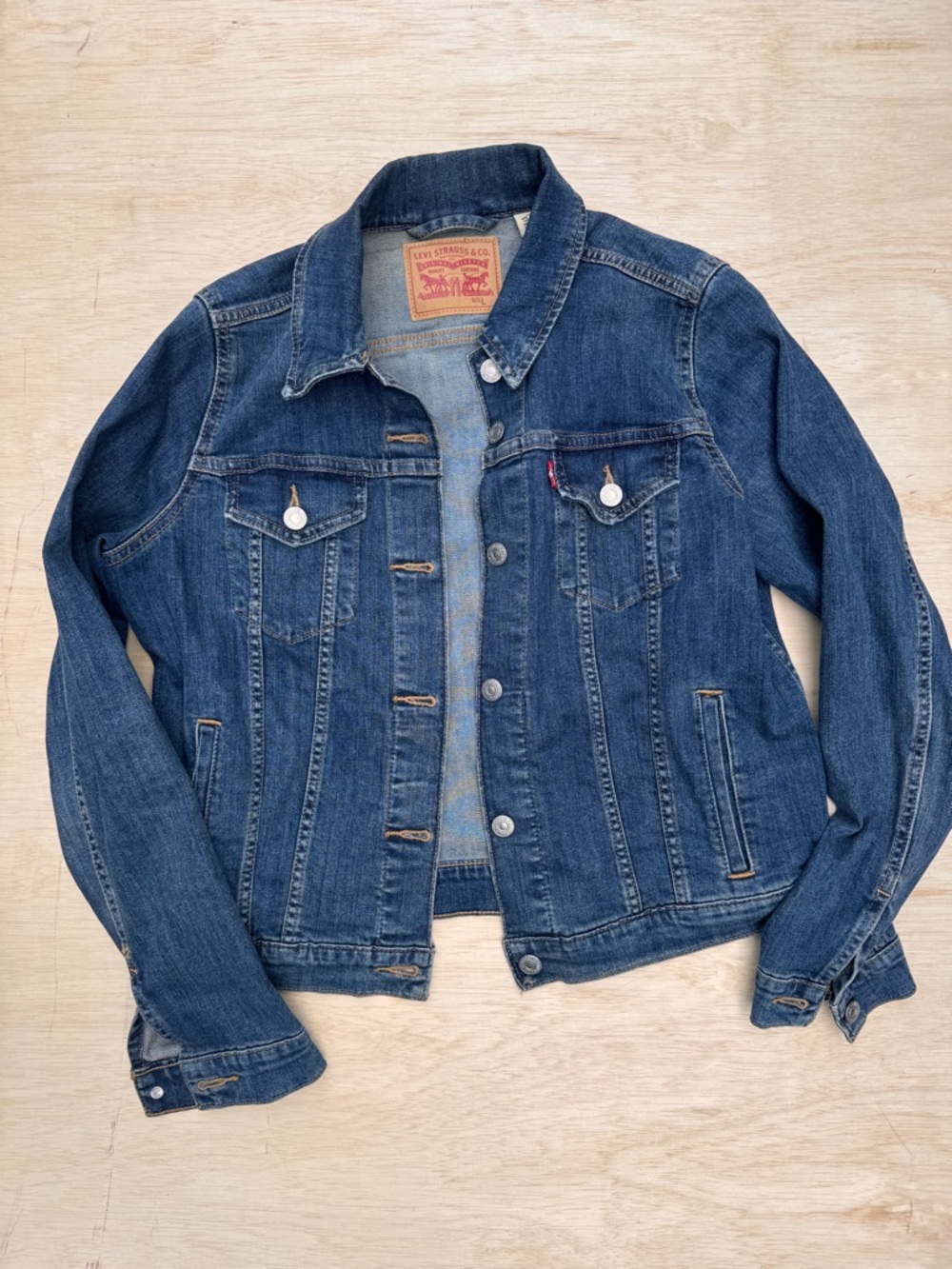 Levi's Dark Blue Trucker Denim Jacket women’s large